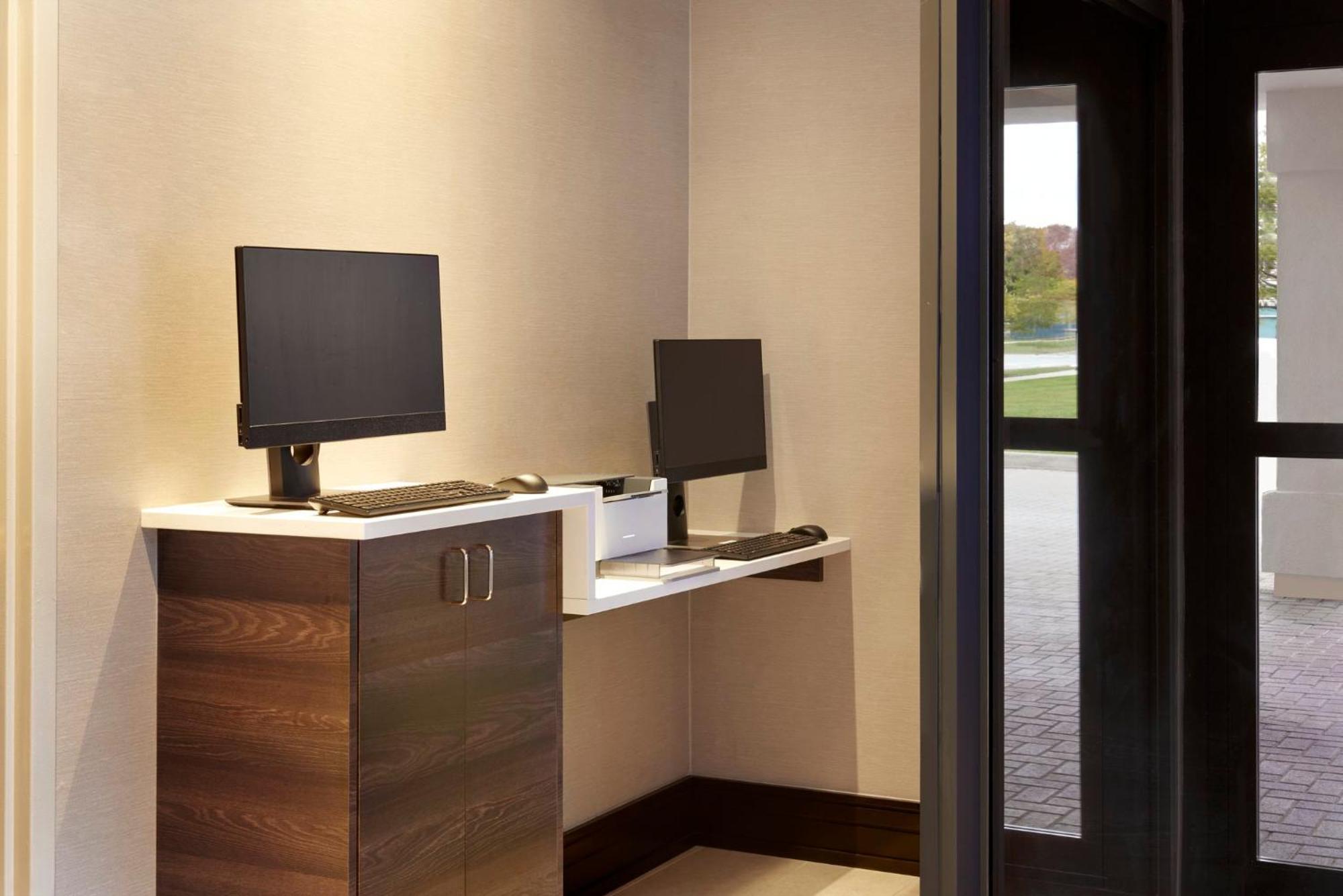 Residence Inn By Marriott London Canada Εξωτερικό φωτογραφία