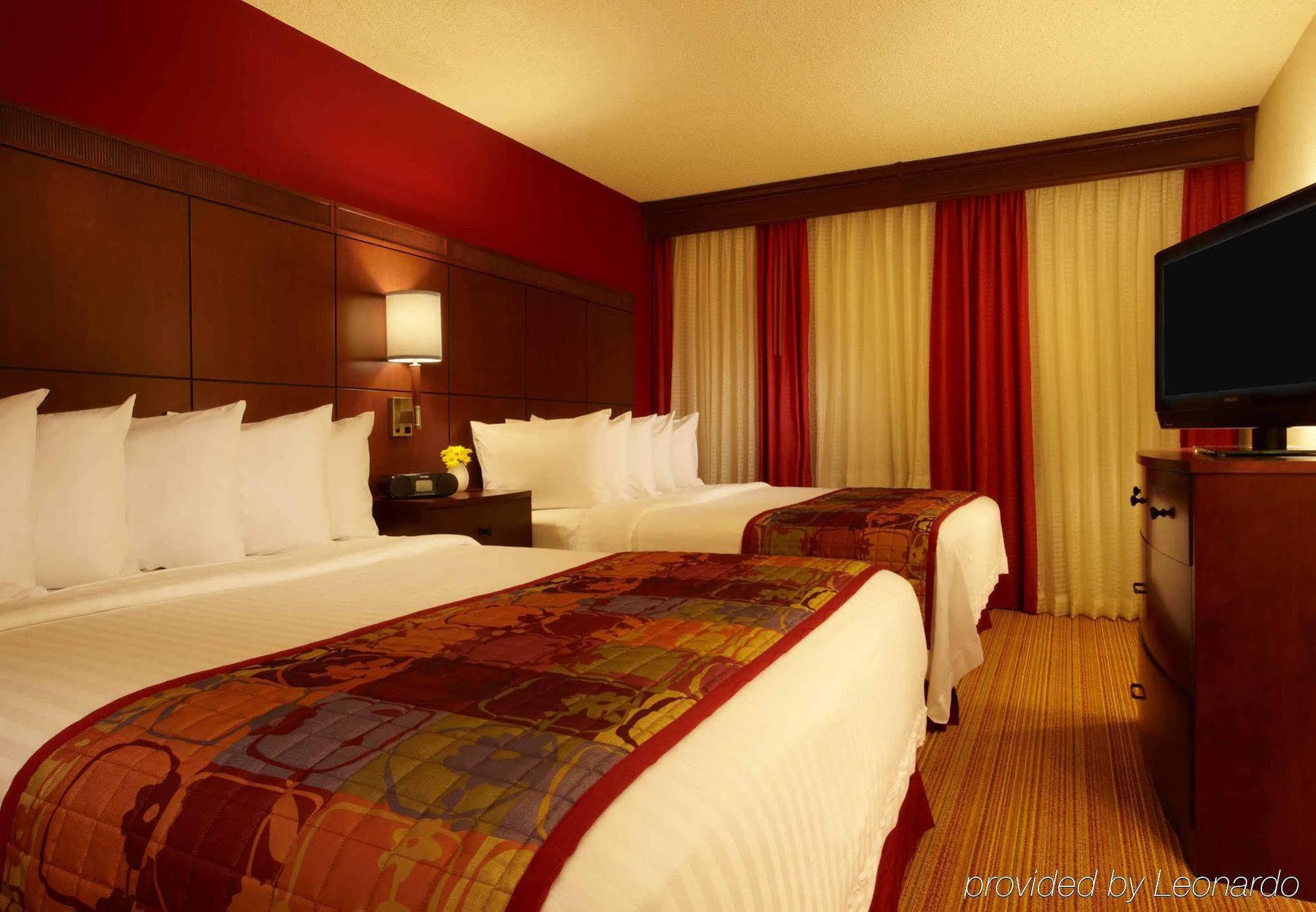 Residence Inn By Marriott London Canada Εξωτερικό φωτογραφία